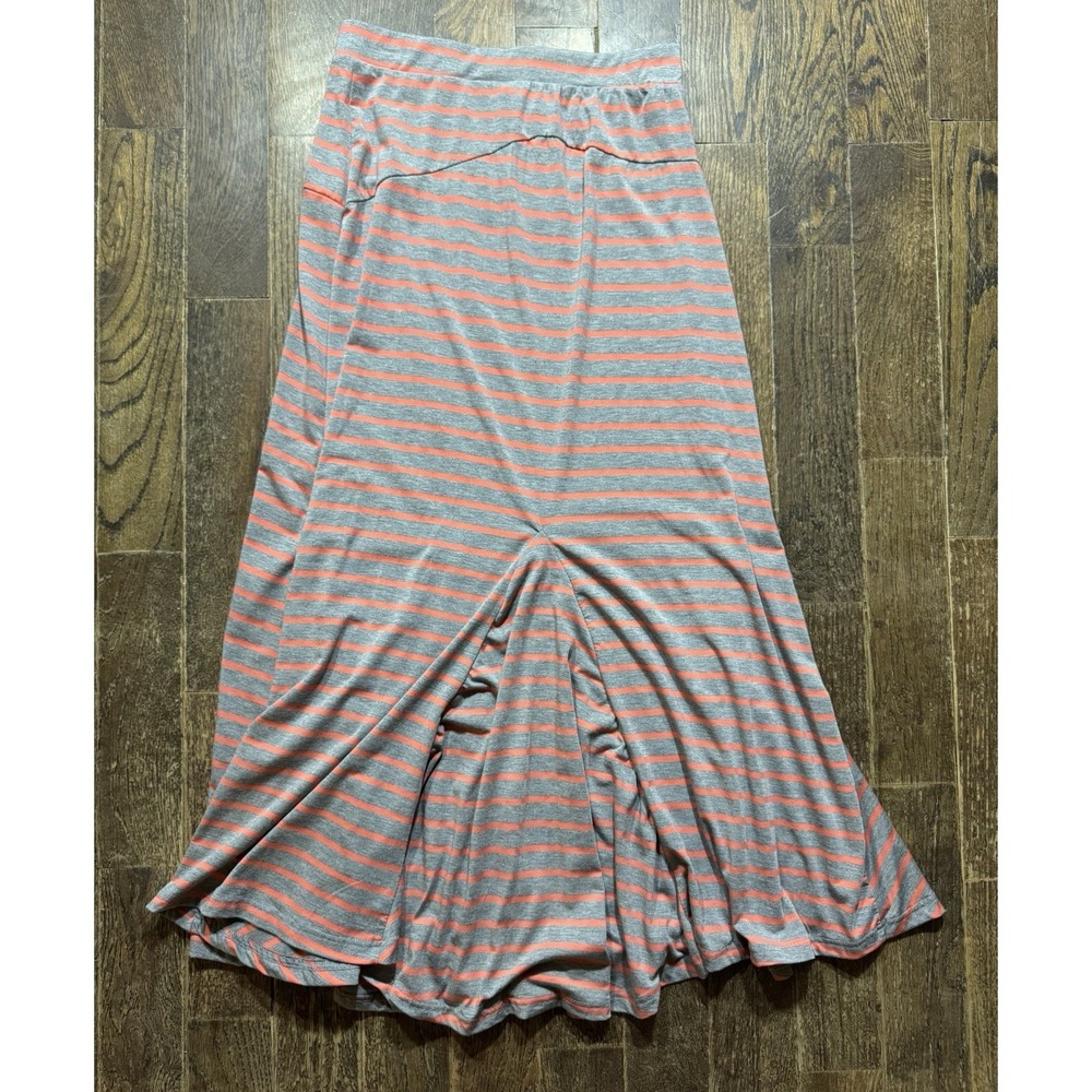 Nine 1 Eight Flare Maxi Skirt Size Medium (W26xL36) Gray/Coral Stripe NWT